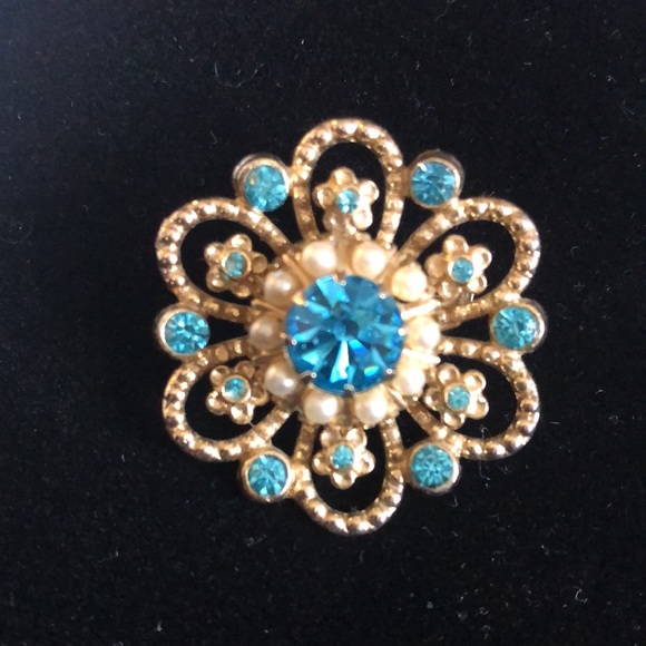 Antique Vintage CORO Pearl Brooch - Picture 2 of 5